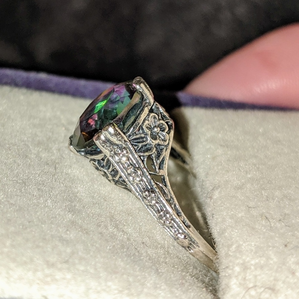 Ring - Picture 5 of 5